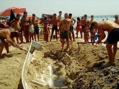 Relitto sotto la sabbia