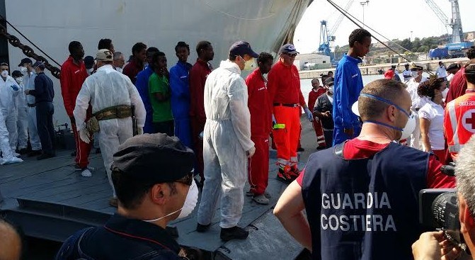 Migranti Taranto Migranti Taranto