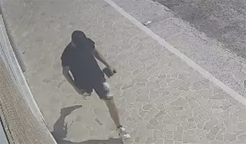 Tentato furto alla pizzeria Agee di Manduria