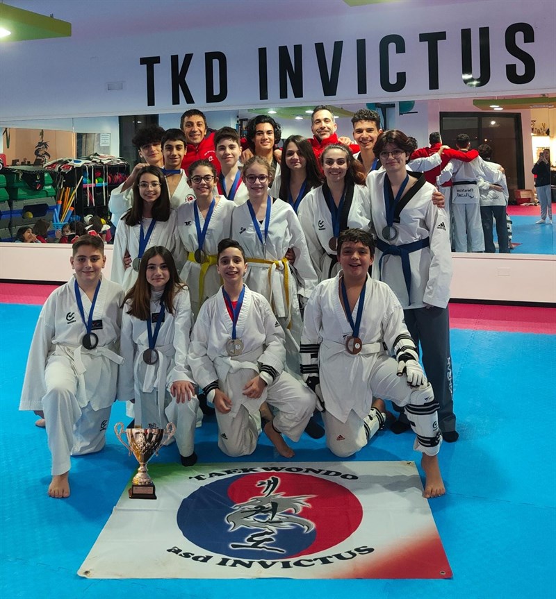 La Taekwondo Invictus di Manduria fa il pieno di medaglie a Bari