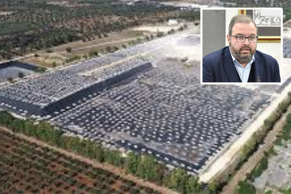 La discarica di Manduria, nel riquadro Massimiliano Di Cuia La discarica di Manduria, nel riquadro Massimiliano Di Cuia