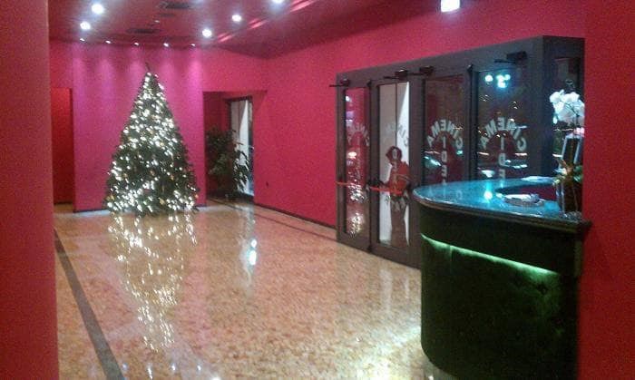Ingresso biglietteria Cine Ideal Manduria Ingresso biglietteria Cine Ideal Manduria
