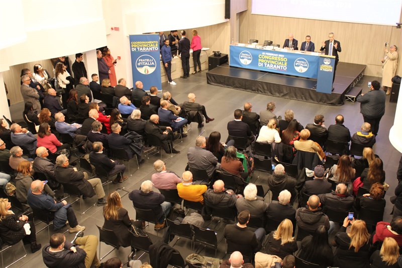 L’assemblea di FdI L’assemblea di FdI