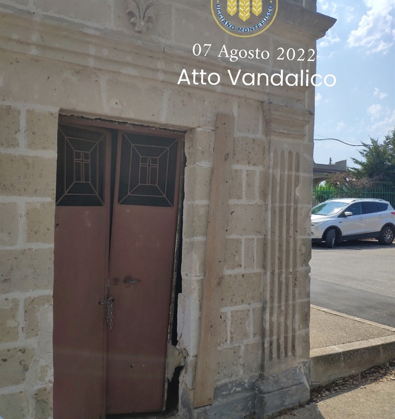 Atti vandalici alla cappella del Crocefisso di Uggiano Montefusco