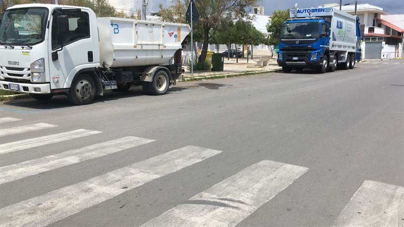 «Ogni mattina percolato a San Pietro in Bevagna dai camion della spazzatura»