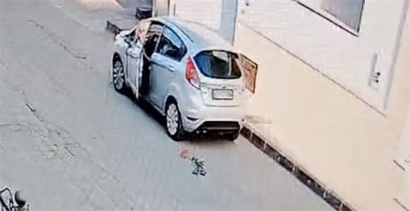 L'auto sorpresa dal video L'auto sorpresa dal video