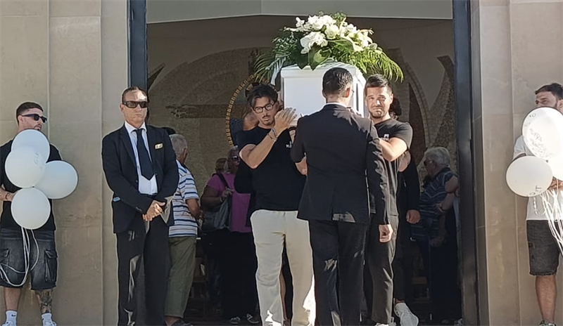 Il funerale Il funerale