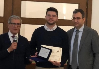 Il vincitore tra il sindaco e il vicesindaco di Manduria Il vincitore tra il sindaco e il vicesindaco di Manduria