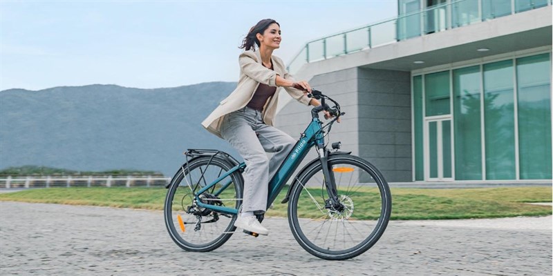 Bici a Pedalata Assistita: Libertà, Tecnologia e Mobilità Intelligente