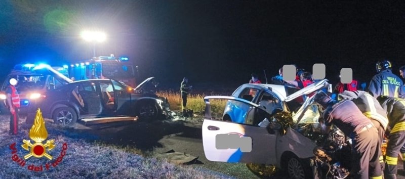Le auto distrutte Le auto distrutte