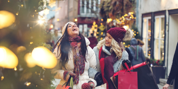 Natale e’…  domenica 17, nelle vie del commercio di  Manduria