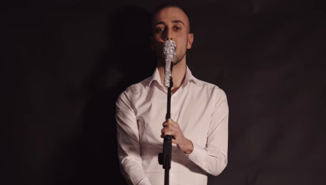 Il rapper manduriano Torneasy presenta “Microfoni di alluminio”