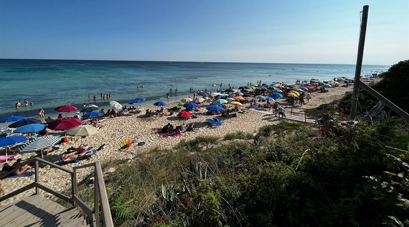 Spiaggia di San Pietro in Bevagna Spiaggia di San Pietro in Bevagna