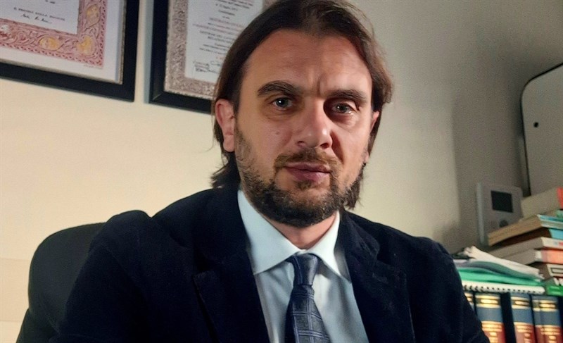 L'avvocato Giulio Destratis L'avvocato Giulio Destratis