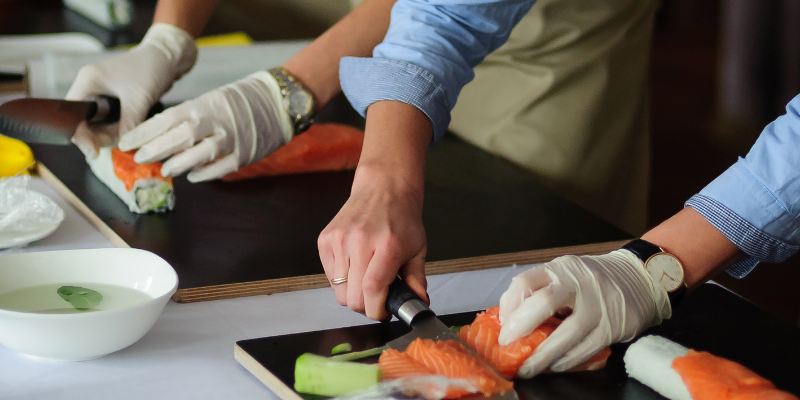Preparazione del sushi Preparazione del sushi