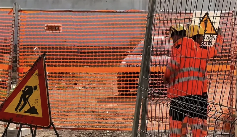 Il cantiere Il cantiere