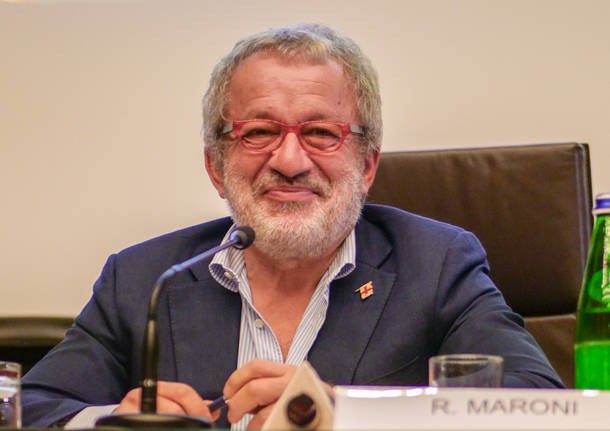 Roberto Maroni Roberto Maroni