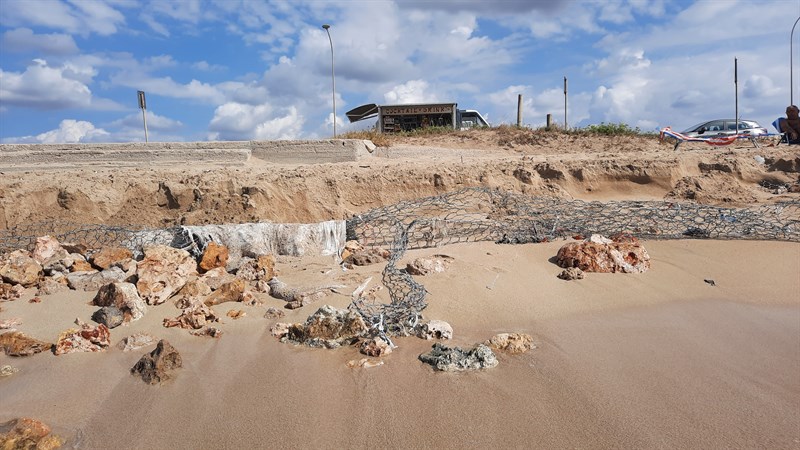 Trappole di cemento e acciaio Trappole di cemento e acciaio