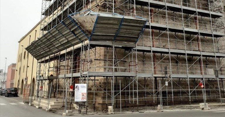 La chiesa di Sant'Angelo La chiesa di Sant'Angelo