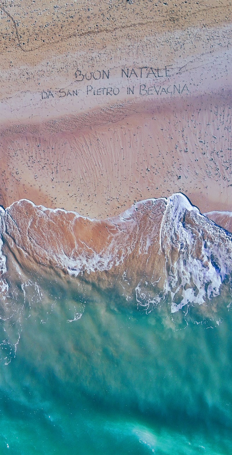 Una spiaggia di San Pietro in Bevagna dal drone, dicembre 2024