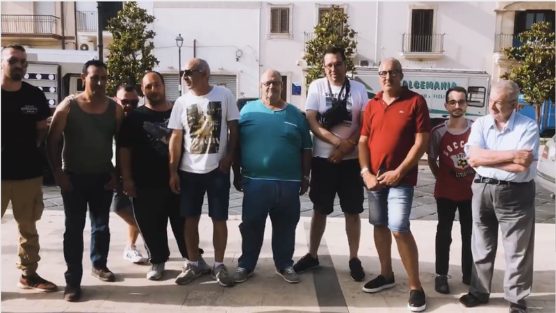 La protesta degli ambulanti La protesta degli ambulanti
