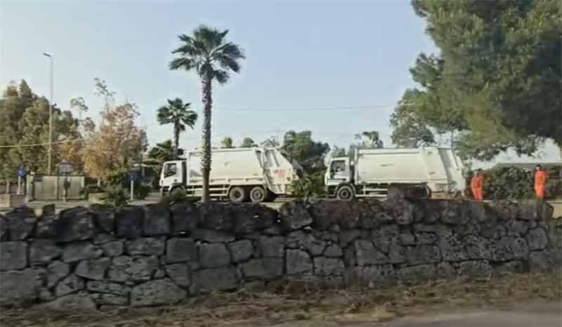 Il video di Mimmo Breccia: la colonna di compattatori provenienti da mezza Puglia davanti 