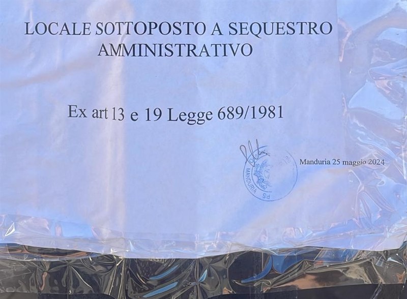 Chiudi il locale, apri il locale, lo strano gioco della doppia ordinanza  