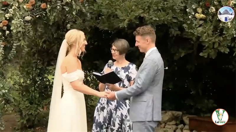 Matrimonio inglese, Puglia - Inghilterra con lo streaming de La Voce di Manduria IL VIDEO
