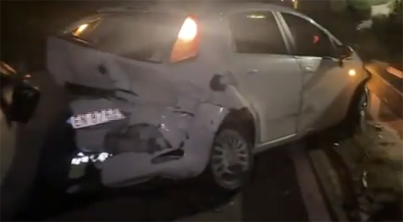 L'auto tamponata L'auto tamponata