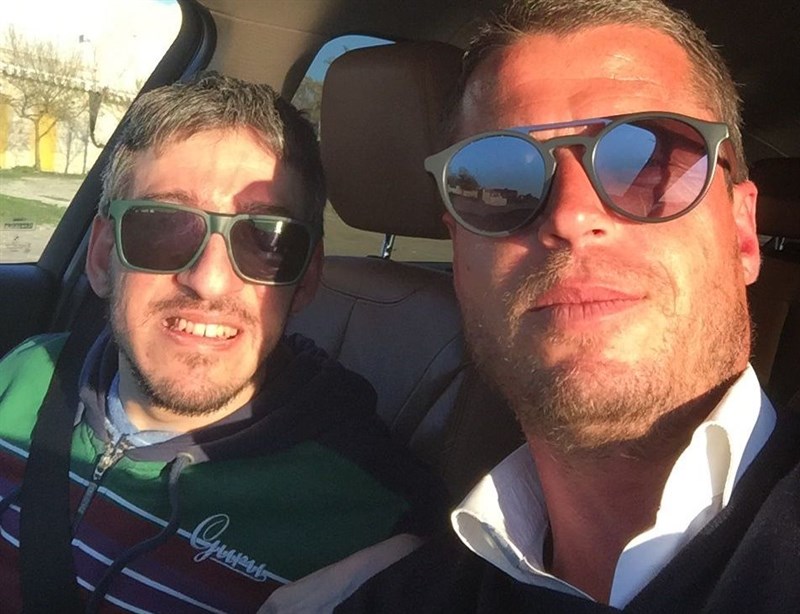 Basta poco per farci felici