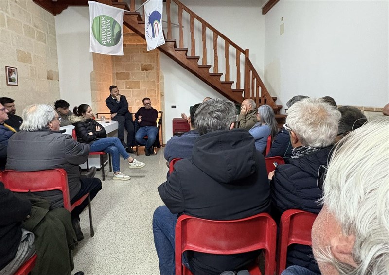 No all’ampliamento della discarica, prima riunione del comitato cittadino 