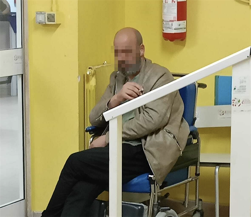 Etilista senza dimora occupa il pronto soccorso di Manduria 