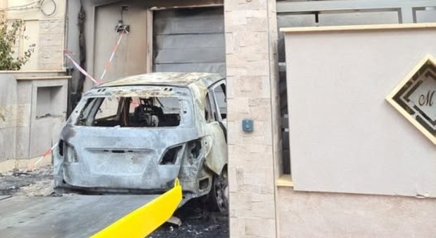 Attentato incendiario, distrutta l'auto dell'assessore all'ambiente