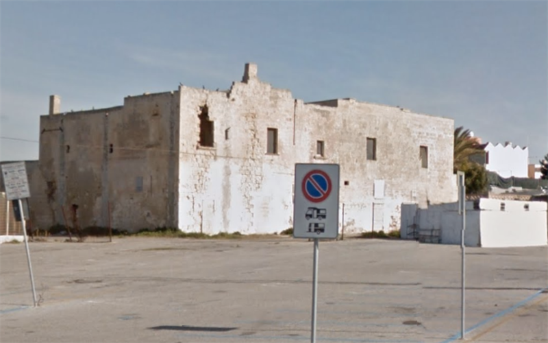 L'antica abbazia tra caprette, ruderi e il nodo sulla proprietà mai sciolto