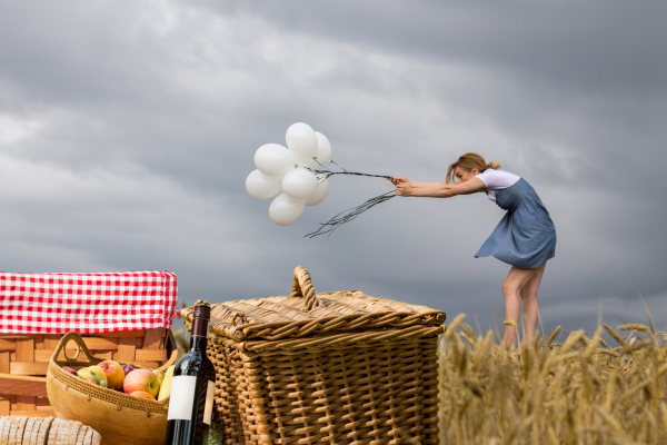 Pasquetta all'aperto con forte vento Pasquetta all'aperto con forte vento