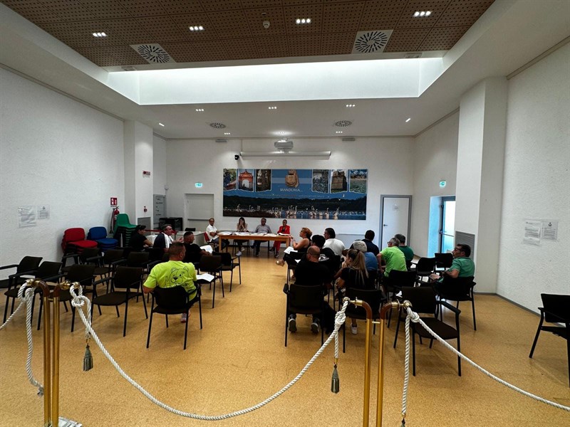 L’incontro con le società sportive L’incontro con le società sportive