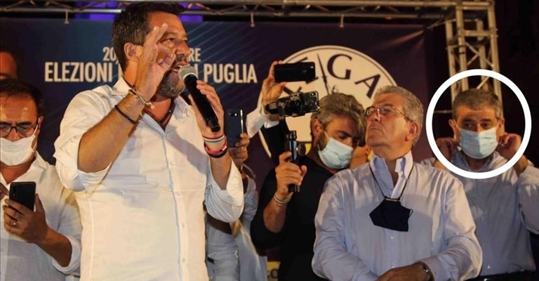 Il primario Francesco Turco sul palco con Salvini Il primario Francesco Turco sul palco con Salvini
