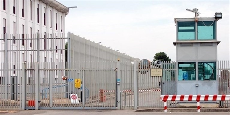 Lascia il carcere il più piccolo dei fratelli Scialpi 