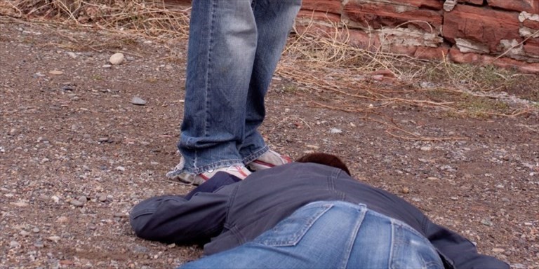 Aggressione minorenne Aggressione minorenne