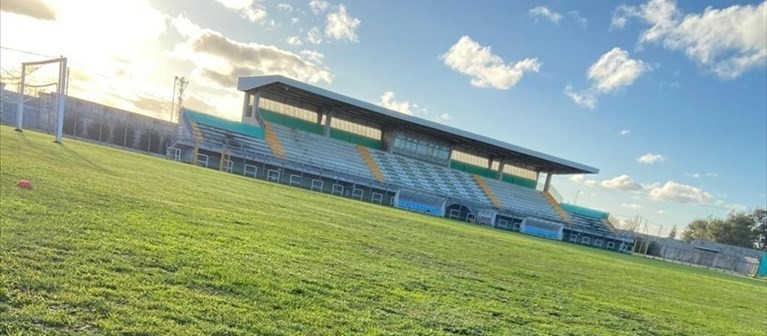 Lo stadio vuoto