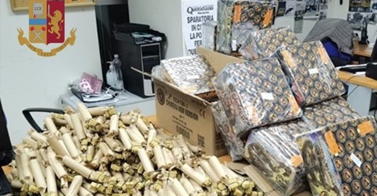 Il materiale sequestrato Il materiale sequestrato