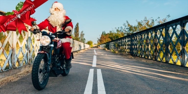 Babbo Natale in moto Babbo Natale in moto