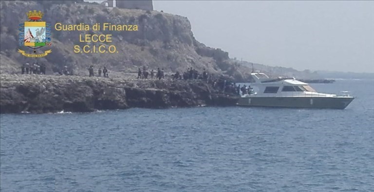 Uno sbarco clandestino