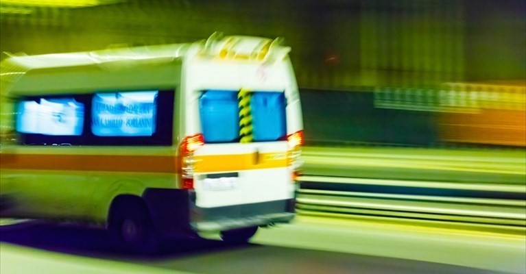 Ambulanza notte Ambulanza notte