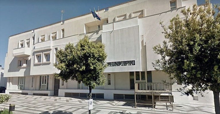 Municipio di Avetrana Municipio di Avetrana