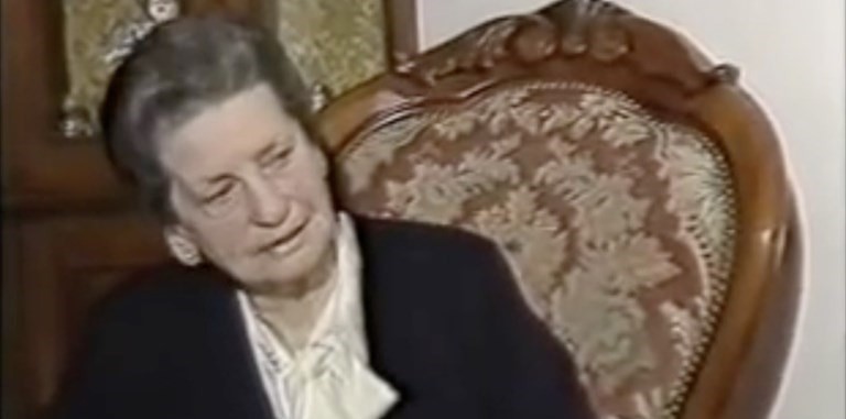 Elisa Springer nella sua casa di via Dei Mille Elisa Springer nella sua casa di via Dei Mille