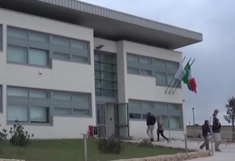 La brutta storia del comitato sponsorizzato dal sindaco