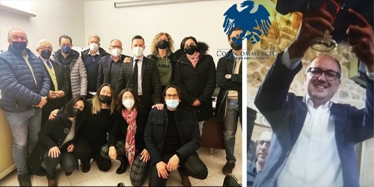Dario Daggiano con il Consiglio di Confcommercio Dario Daggiano con il Consiglio di Confcommercio