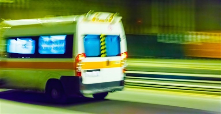 Ambulanza notte 