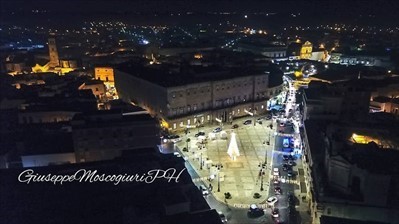 Piazza GAribaldi, MAnduria, dicembre 2018 -  Scatto di Giuseppe Moscogiuri